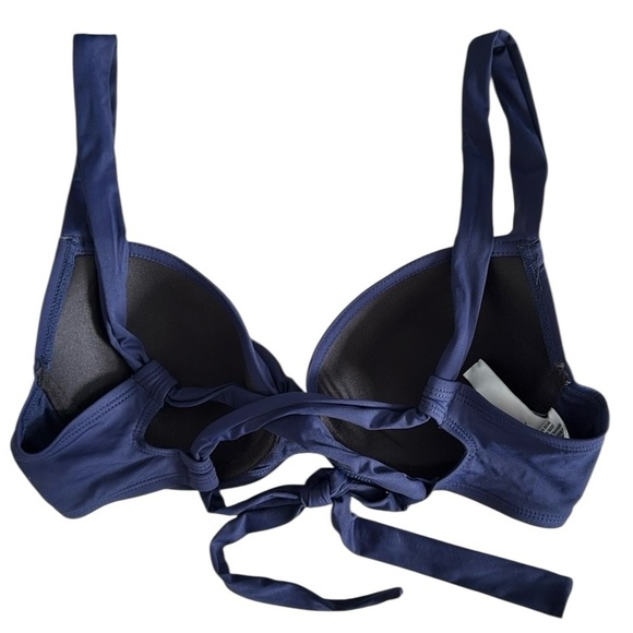 Tommy Bahama Pearl Underwire Cross-Back Bikini Top - Picture 8 of 14